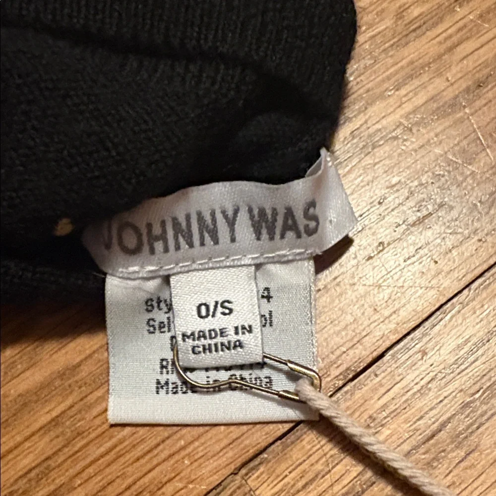 Johnny Was Black Beanie with Gold Embroidered Stars & Florals - Picture 6 of 6